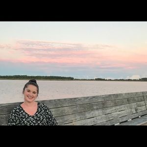 Meet your Posher, Victoria